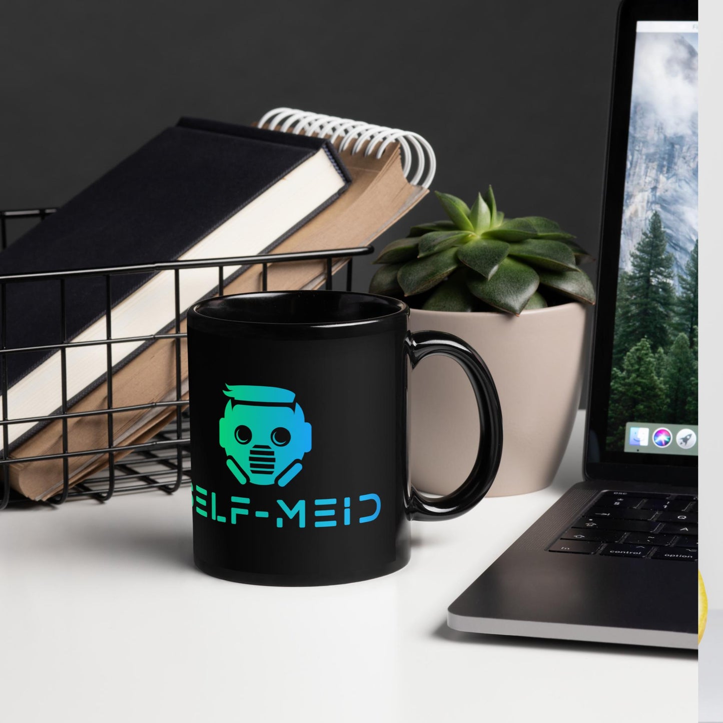 SM Logo Black Glossy Mug